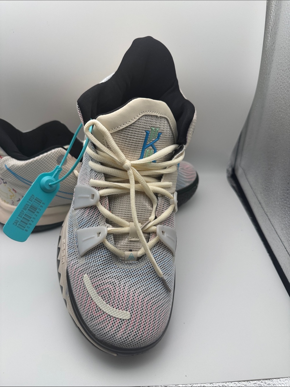 Men’s Athletic Sneakers - Cream/White with Blue Accent